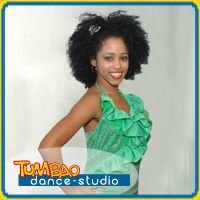 Salsa Kurs Trainerin Yusimi aus Cuba