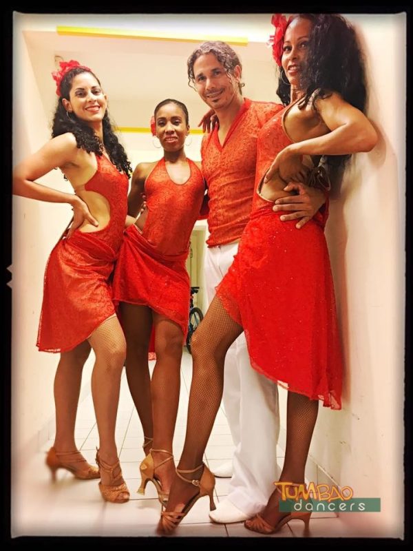 SalsaShow Tumbao Dance Company
