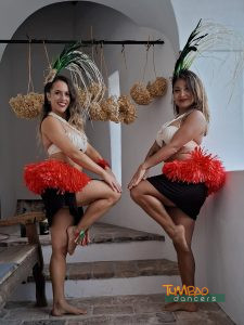 Tumbao Hawaii Show Dancers